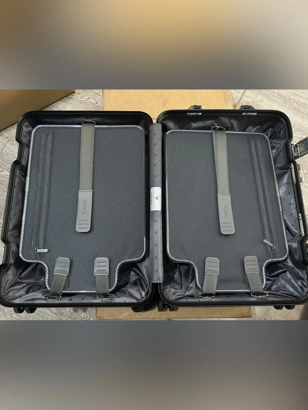 Rimowa Suitcase Black
